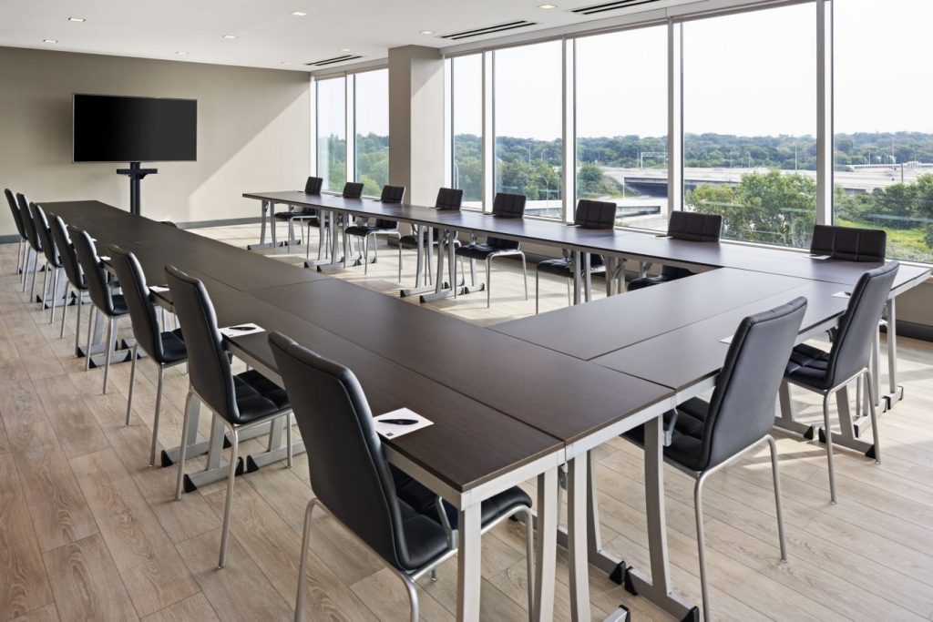 Skyline meeting room